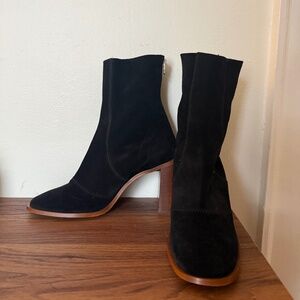Black leather ankle boots (size 10)